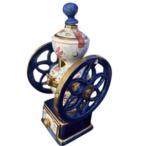 Elegant Blue and Gold Ceramic Grinder